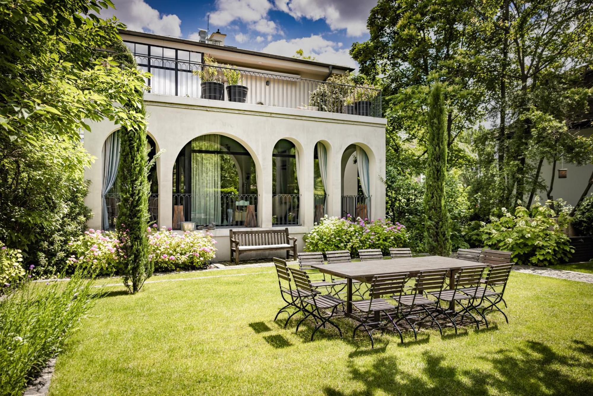 Bagatelle Gardenhouse Hotell Budapest Exteriör bild